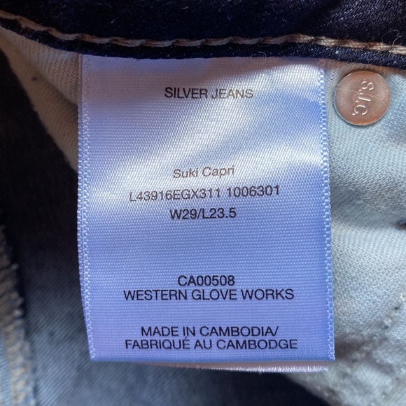 Silver Suki Cropped Capri Jeans - Picture 5 of 9